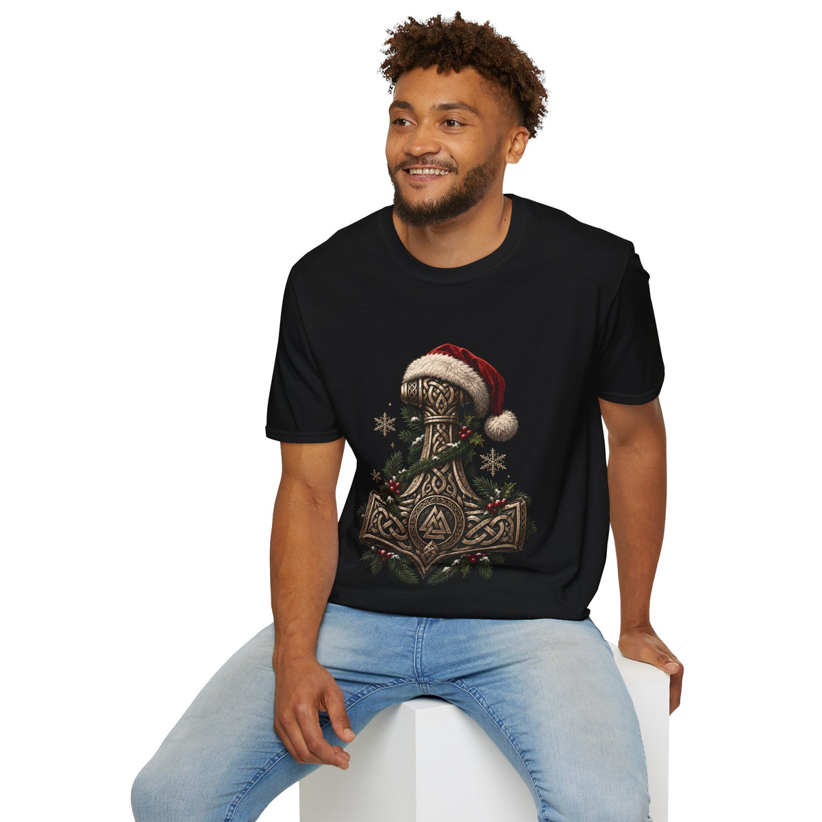 Christmas Mjolnir T-Shirt – Nordic Yule Thor’s Hammer Holiday Tee
